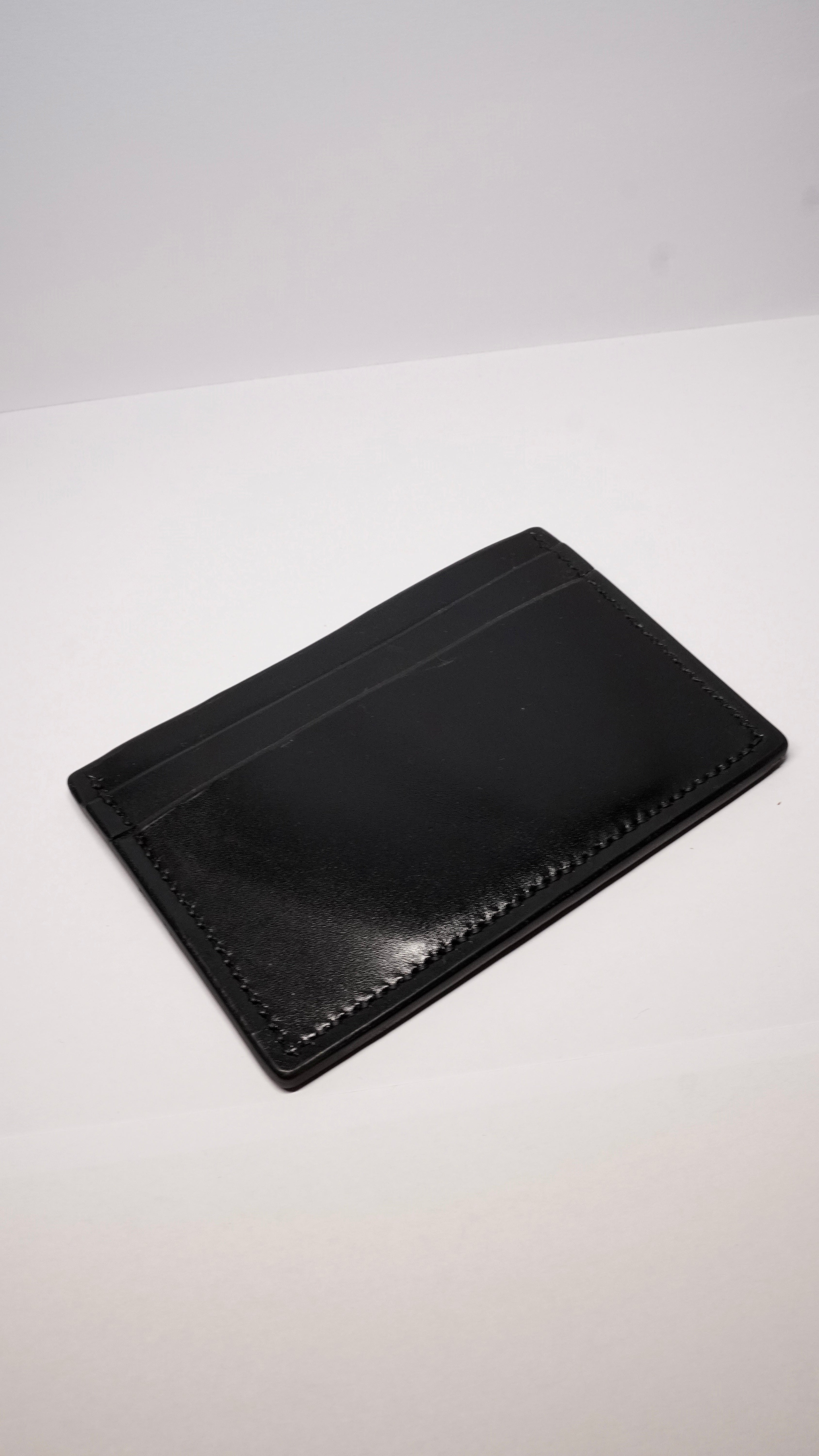 Cardholder din piele naturală – Negru Clasic